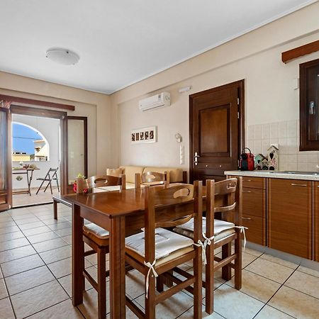Spetses Center Comfy Apartment Exterior foto